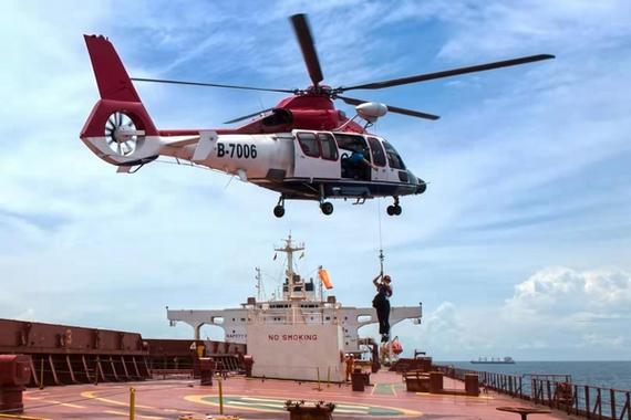 直升机挺进 引航蓝海—访直升机引航业务相关专家
